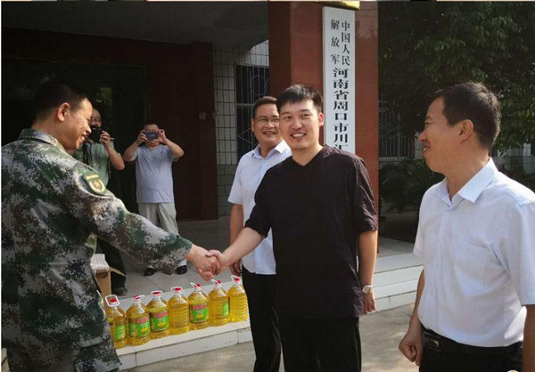 “八一”慰問送關(guān)懷　軍民魚水顯真情