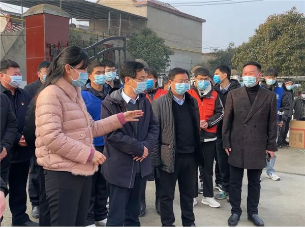 春節(jié)慰問送關(guān)愛，濃濃真情暖人心！